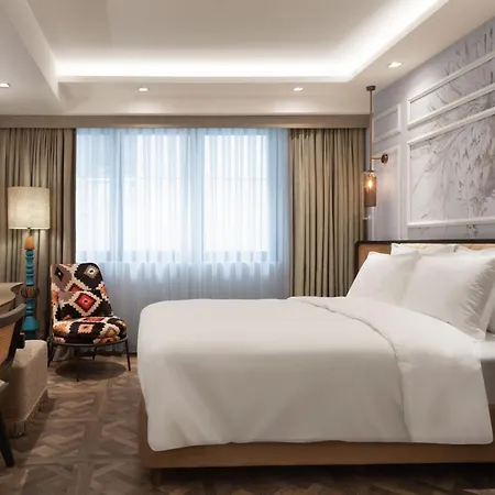 Burdock Istanbul, Autograph Collection 4*