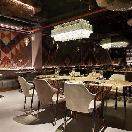 Burdock Istanbul, Autograph Collection 4*