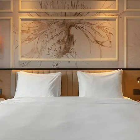Burdock Istanbul, Autograph Collection 4*