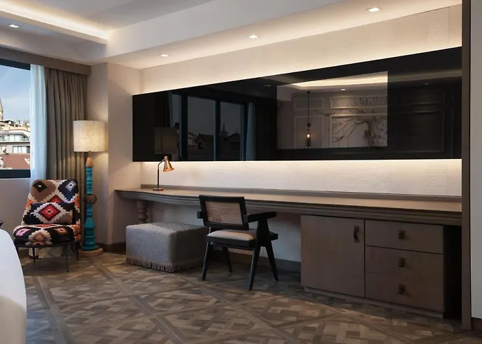 Burdock Istanbul, Autograph Collection ホテル 4*