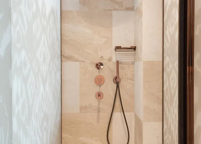 Burdock Istanbul, Autograph Collection