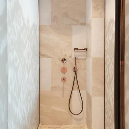 Burdock Istanbul, Autograph Collection