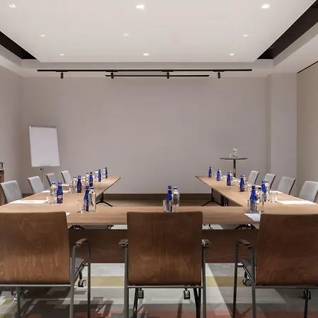 Burdock Istanbul, Autograph Collection Hotel Estambul